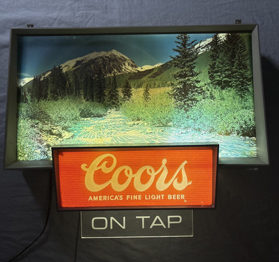 Vintage* 1970's Coors Beer “Mountain Stream”Motion Lighted Sign