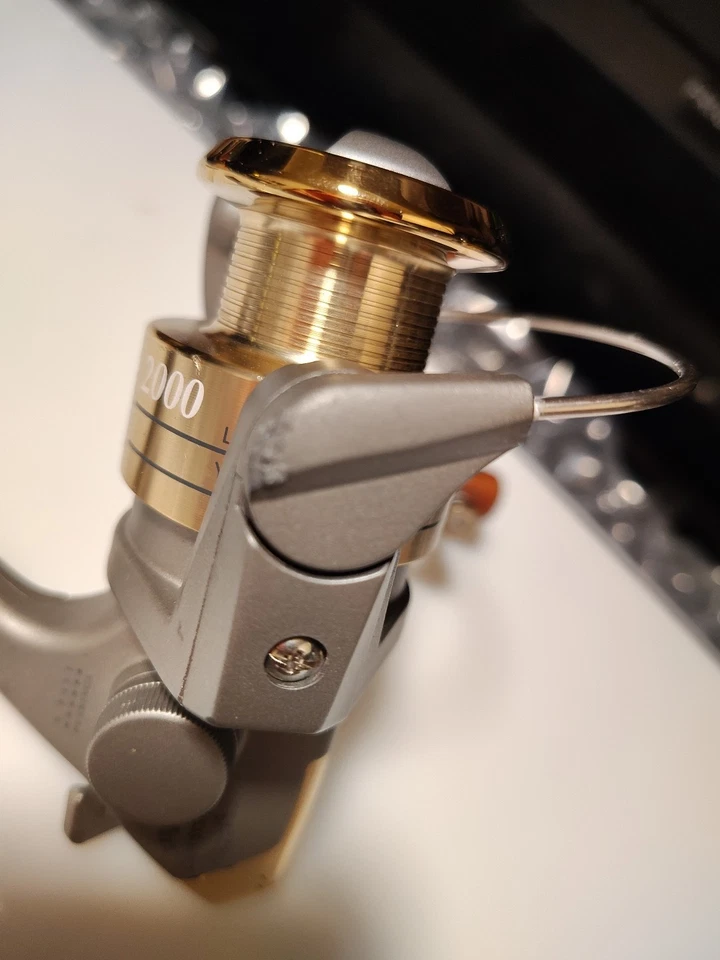 🔥 CARRETE GIRATORIO VINTAGE (FIN- NOR) QUEST LITE Modelo 2000/ LIMPIO 🫧/ VER... Foto 3 de 4