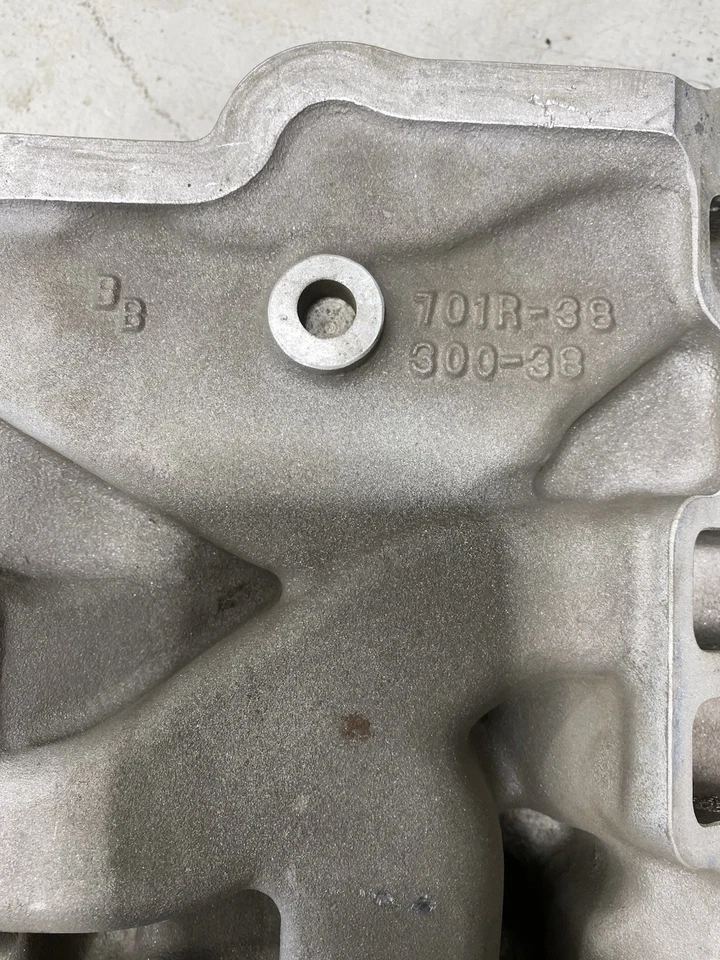 SBC Holley Contender Intake Manifold - Image 3 of 4