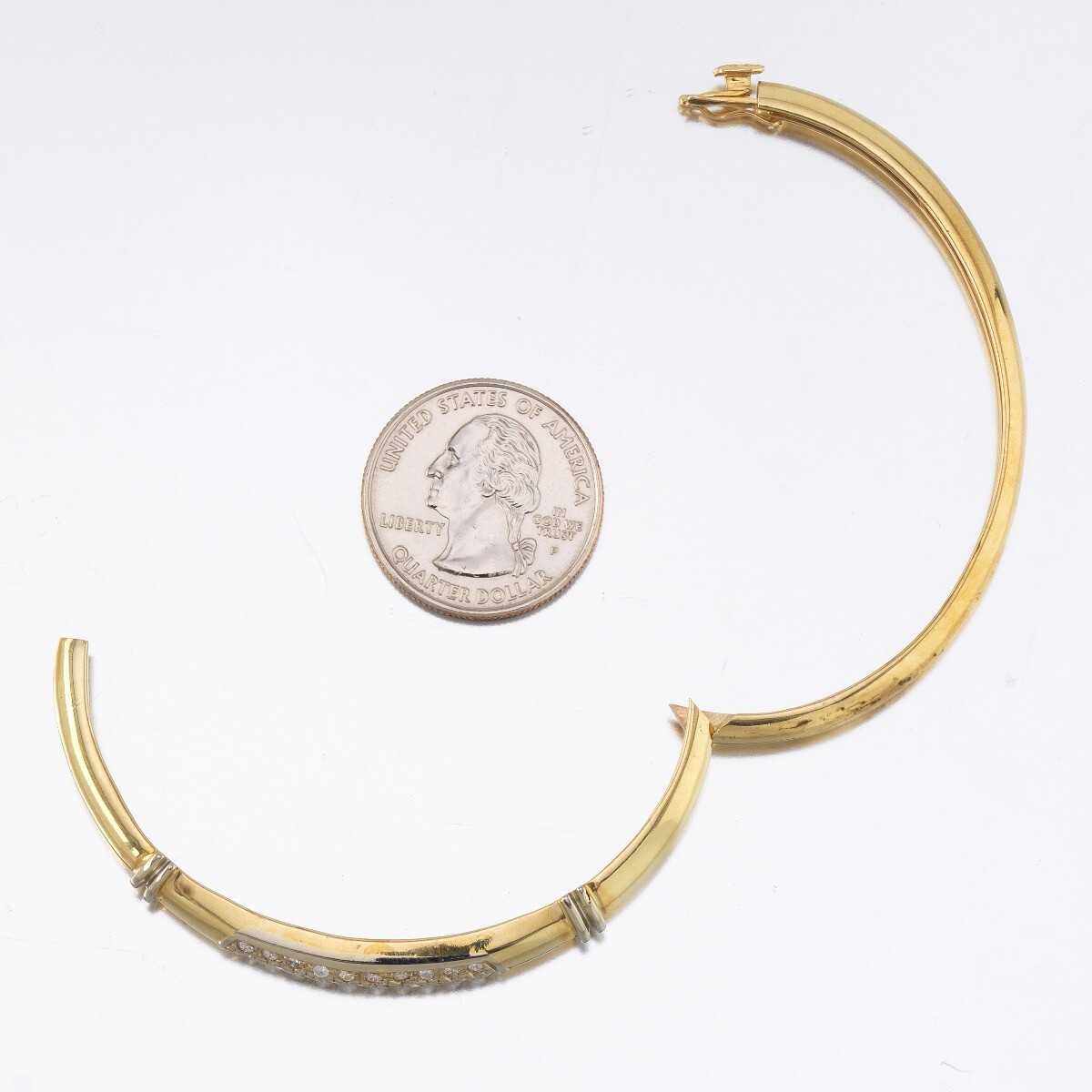 14K Hinged Diamond Bangle Bracelet - image 3