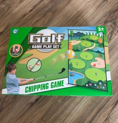 Chipping Golf Game Play Set  - NEW IN BOX