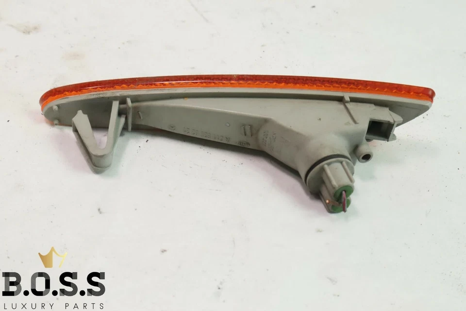 03-05 Luz de señalización de giro delantera derecha Mercedes E350 E500 OEM Foto 4 de 4