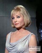 SUSAN OLIVER IN "STAR TREK" - 8X10 PUBLICITY PHOTO (BT-562)
