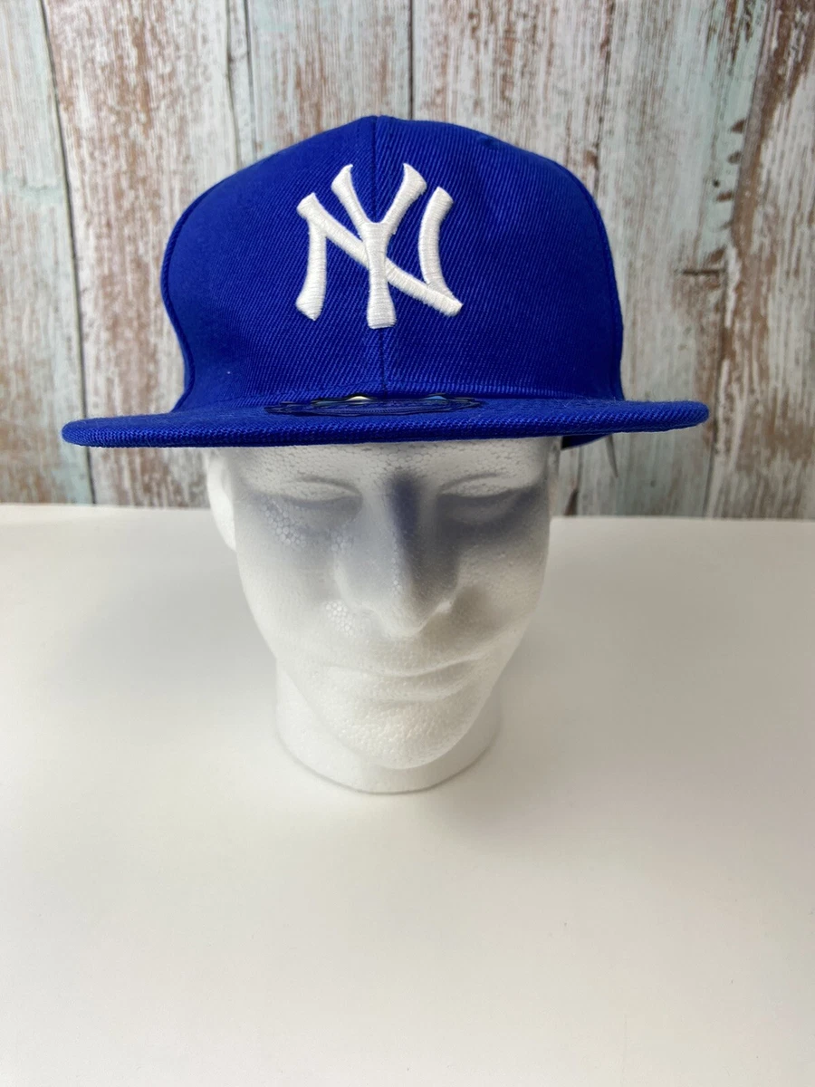 Yankees snap back Clearance