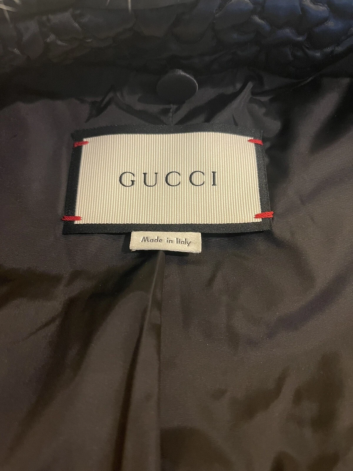 Cappotto nero 100% autentico GUCCI con colletto e polsini in pelliccia di visone taglia:40