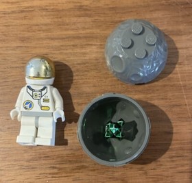 Lego 6454 System Countdown Corner & Lego 6455 Space Simulation Station