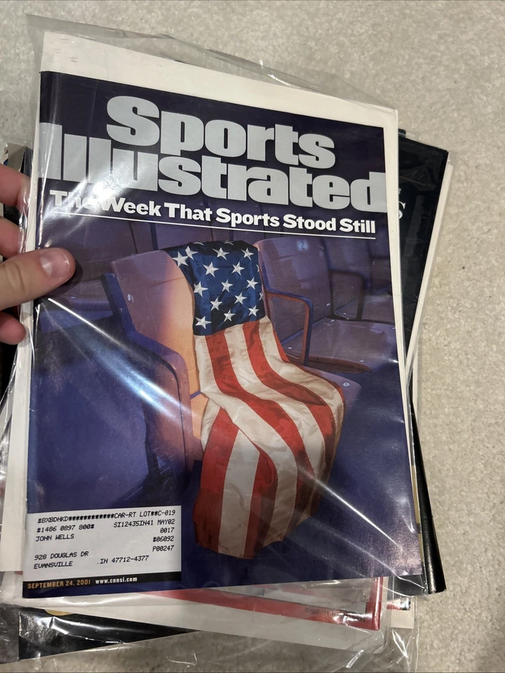 collection of vintage magazines  - Image 4 of 4