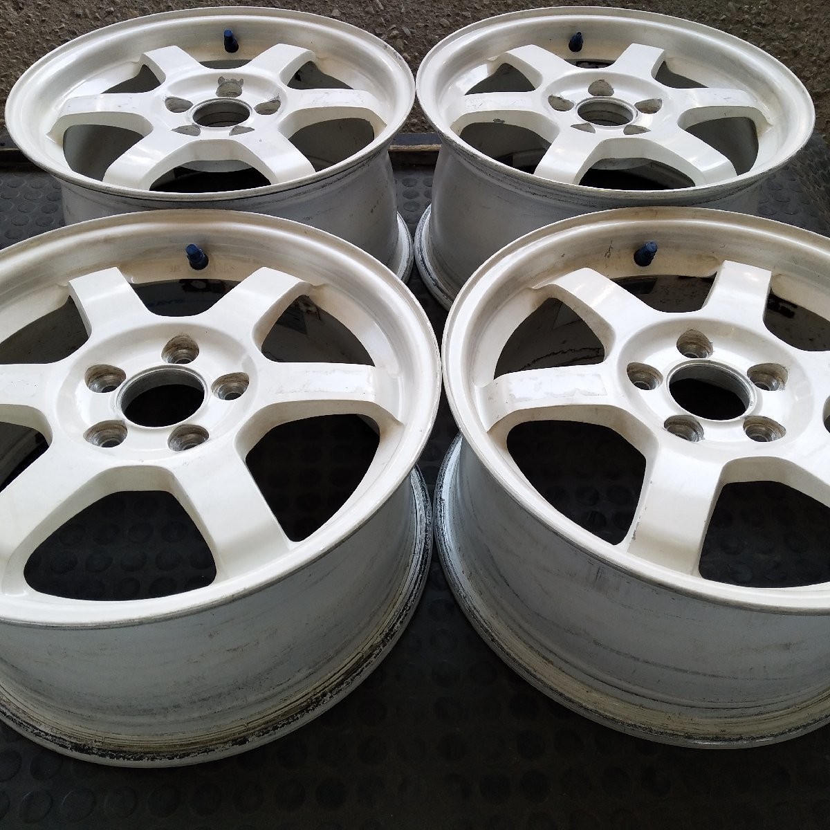 RAYS TE37 15inc 7.5J PCD100 5H