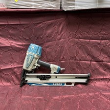 Makita AN923 3-1/2" 21° Full Round Head Pneumatic Air Framing Nailer (LOOK)