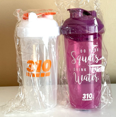 310 NUTRITION DO YOUR SQUATS DRINK YOUR WATER & WHITE NEW 20 OZ SHAKER CUPS