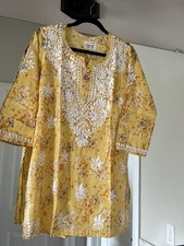 NEW Indian Women's Yellow Floral Chikankari Short Kurti - Short Kurta - Cotton