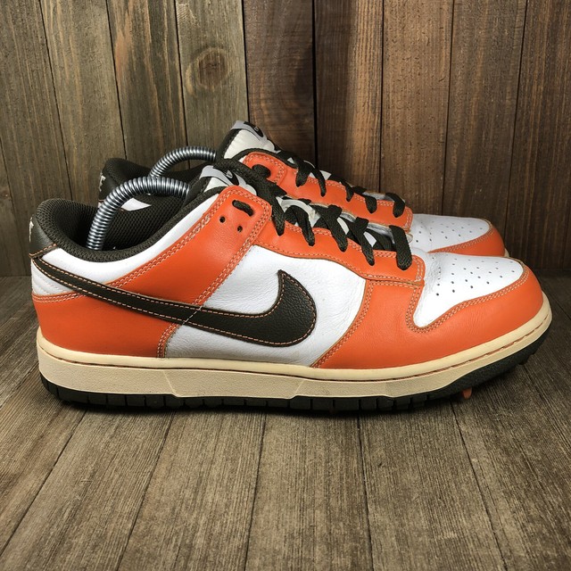 nike dunks orange green