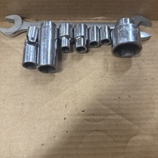 Mac Socket And One Metric Double End Wrench S...