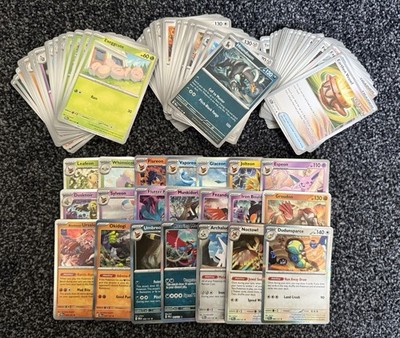 Pokémon TCG Prismatic Evolutions - Komplett Common, Uncommon & Holo - 100 Karten 