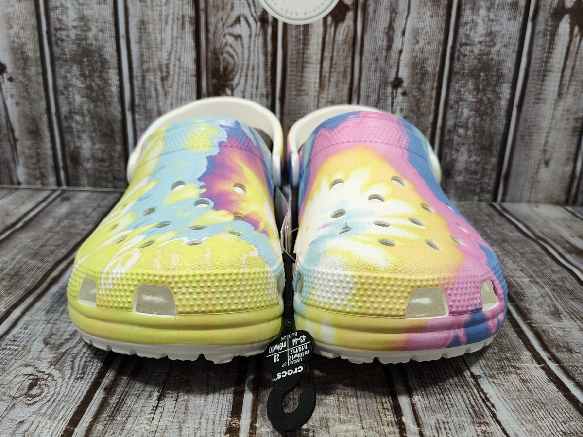 Crocs Classic Tie Dye Graphic Clogs Mens 12 Waterproof Shoes 205453-94S NEW Multicolor Crocs Classic Tie Dye Graphic Clog | SVD main image 4