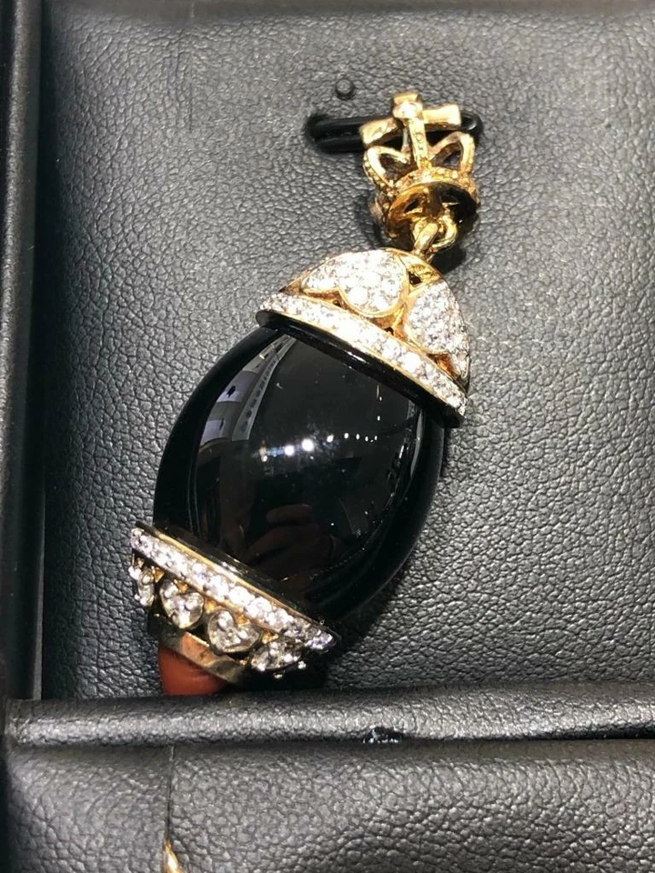 Colgante de oro amarillo de 18 quilates de plata de ley con zafiro blanco de ónix negro en forma de huevo regalo