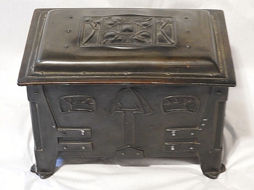 Arts & Crafts Mission humidor Metal Art cigarette Trinket Jewelry chest Chest - Picture 4 of 12