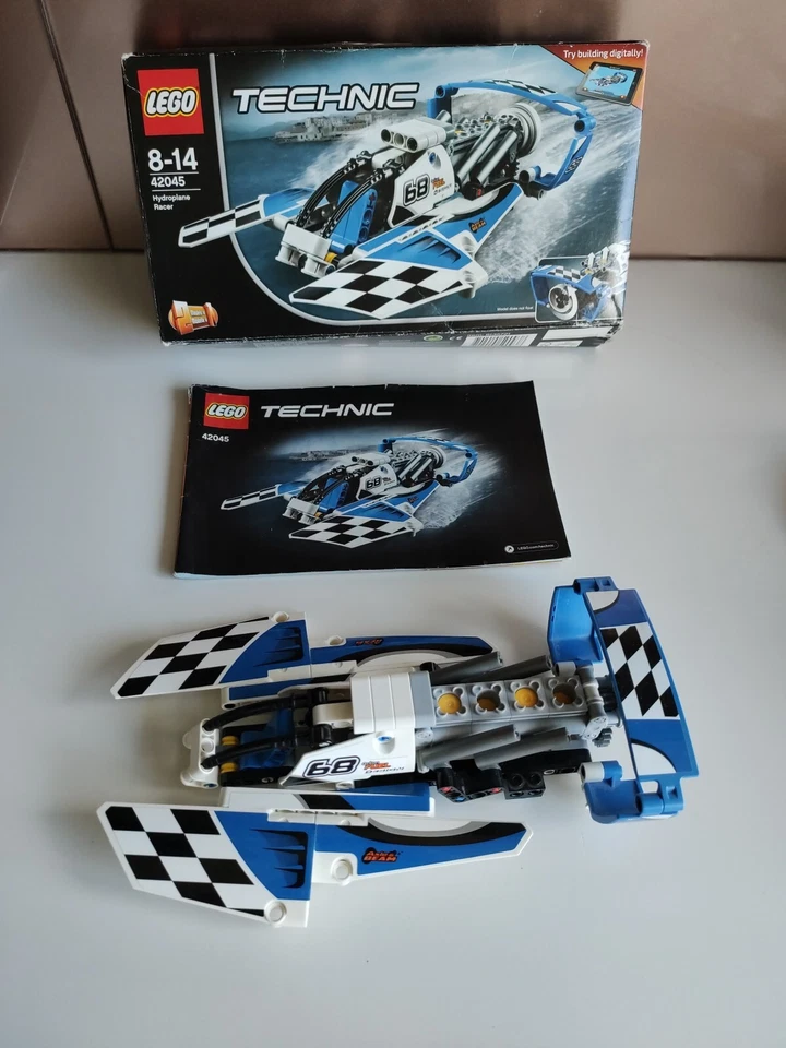Lego Technic - Hydroplane Racer - 42045 - No Stickers, photo 1 of 3