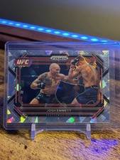 Josh Emmett 2023 Prizm UFC Cracked Ice No. 94 Featherweight
