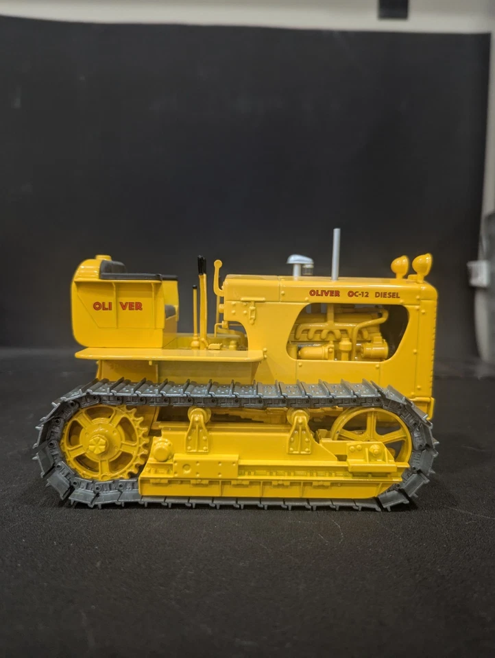 1/16 DieCast SpecCast Oliver OC-12 Crawler With Box NTTC 2006 - Image 2 of 4