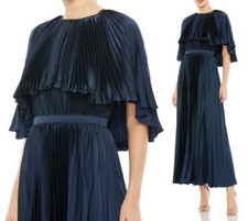 NEW, Mac Duggal Pleated Capelet Satin Cocktail Dress size 4 #EP16