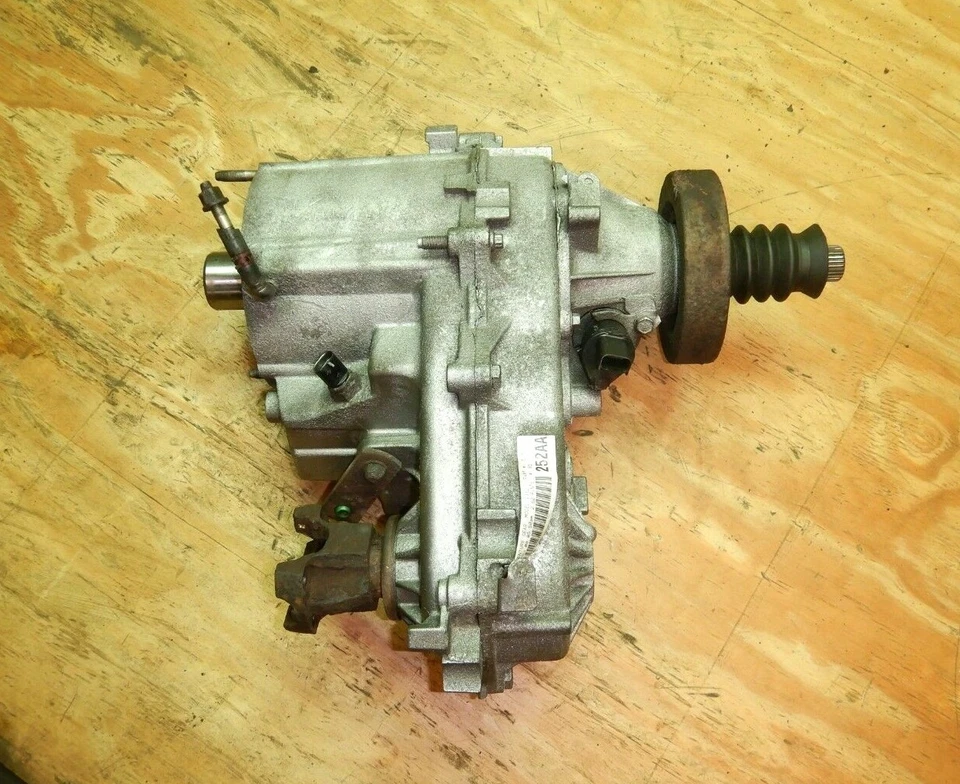 Jeep Wrangler TJ 00-02 NV231 Estuche de transferencia Command Trac Amortiguador 23 estrías largas Foto 3 de 4