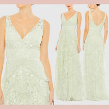 NWT MAC DUGGAL [ 18 ] 9162 Sequined Scallop Ruffle Tiered V-Neck Gown Sage S2135