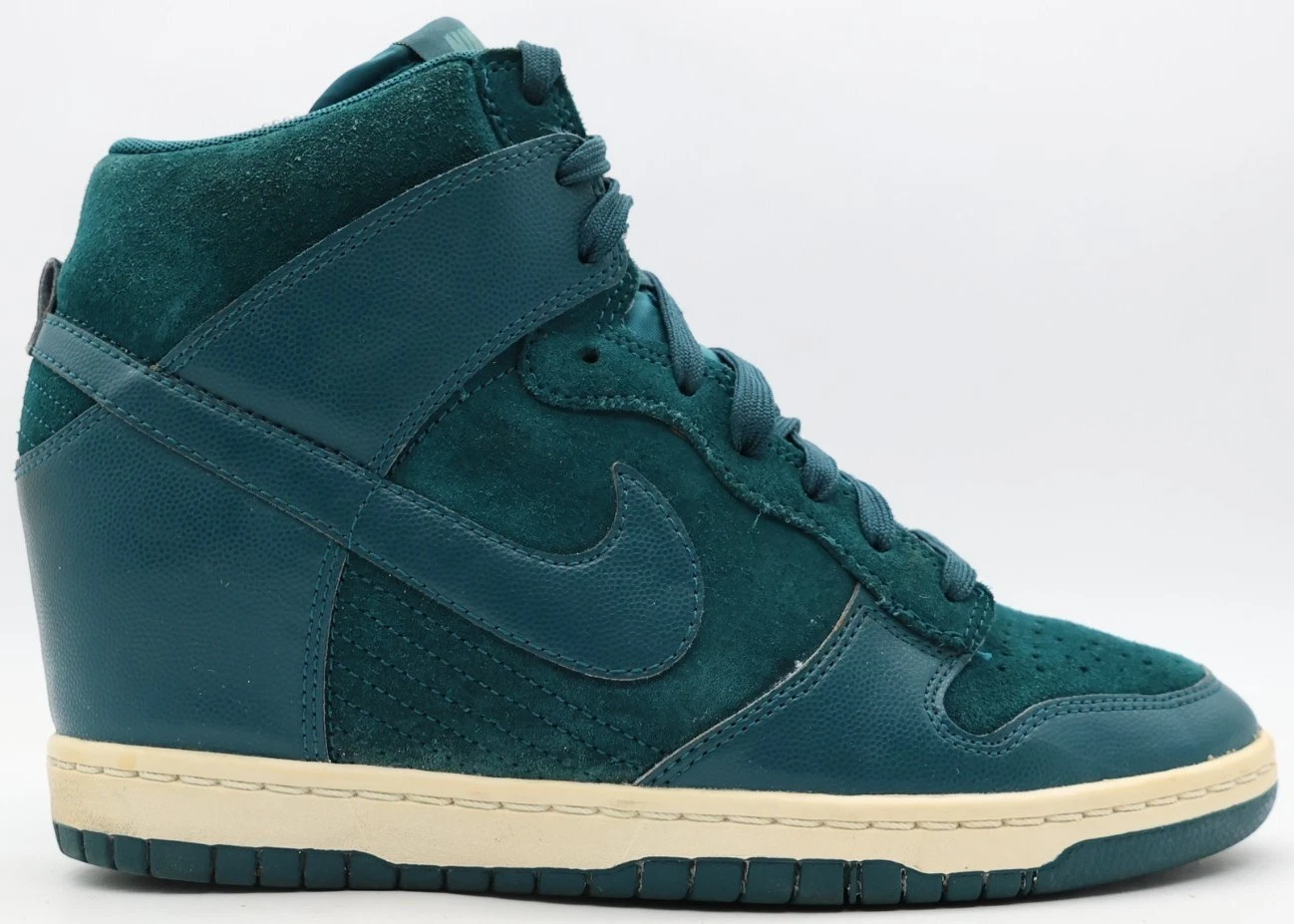 Nike Dunk Sky High Essential Black - 644877-008 W for sale | eBay