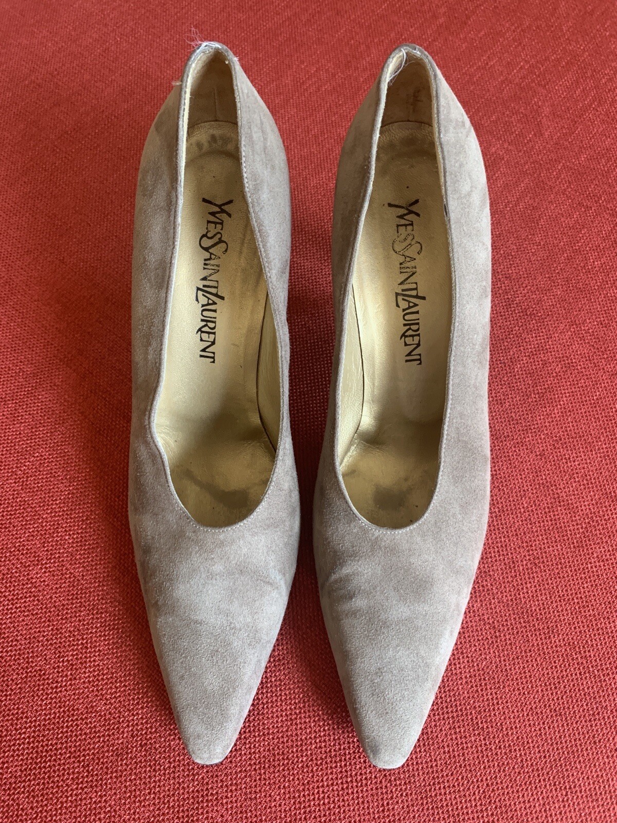 Décolleté vintage Yves Saint Laurent Clara pelle scamosciata talpa taglia 8N