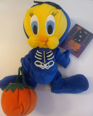 VNTG Looney Tunes TWEETY BIRD IN SKELETON COSTUME Bean Bag Plush with Tags 1999