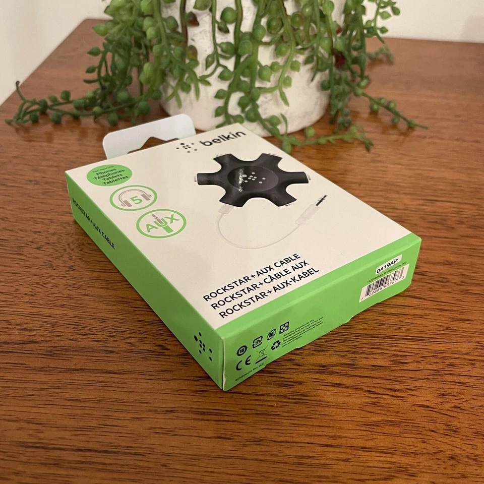 Cable de audio Belkin F8Z274BTBLK 3,5 mm 5 x 3,5 mm negro Rockstar cable auxiliar NUEVO Foto 3 de 4