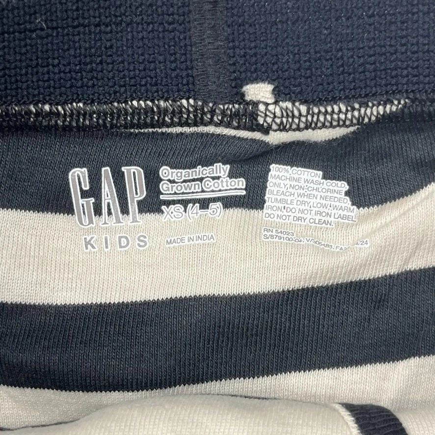 Gap Striped 3 Pack Cotton Solid Brief Underwear Boys Size X-Small NEW - Image 2 of 4