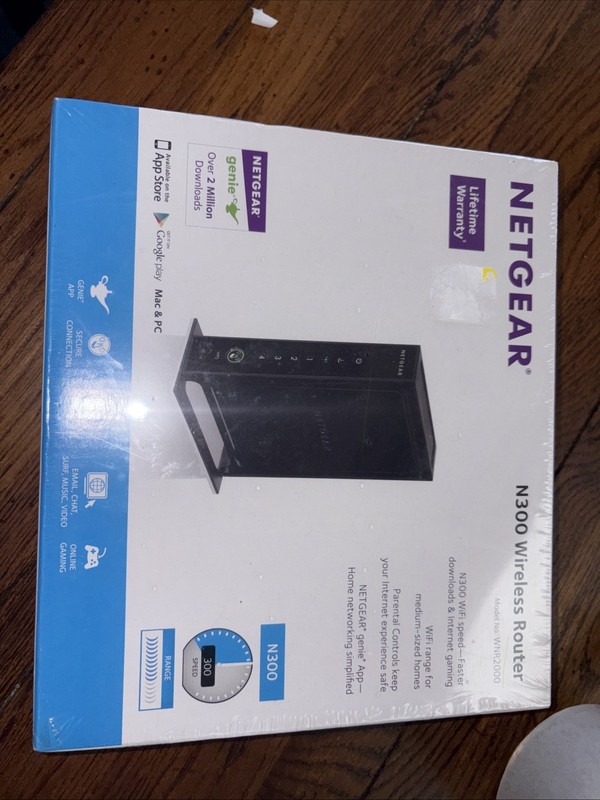 Netgear N300 300 Mbps 4-Port Work & Play Wireless N Router WNR2000 NEW/SEALED