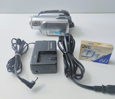 Panasonic PV-GS320 MiniDV Digital Video Camcorder - Silver W/ Tape+ Charger