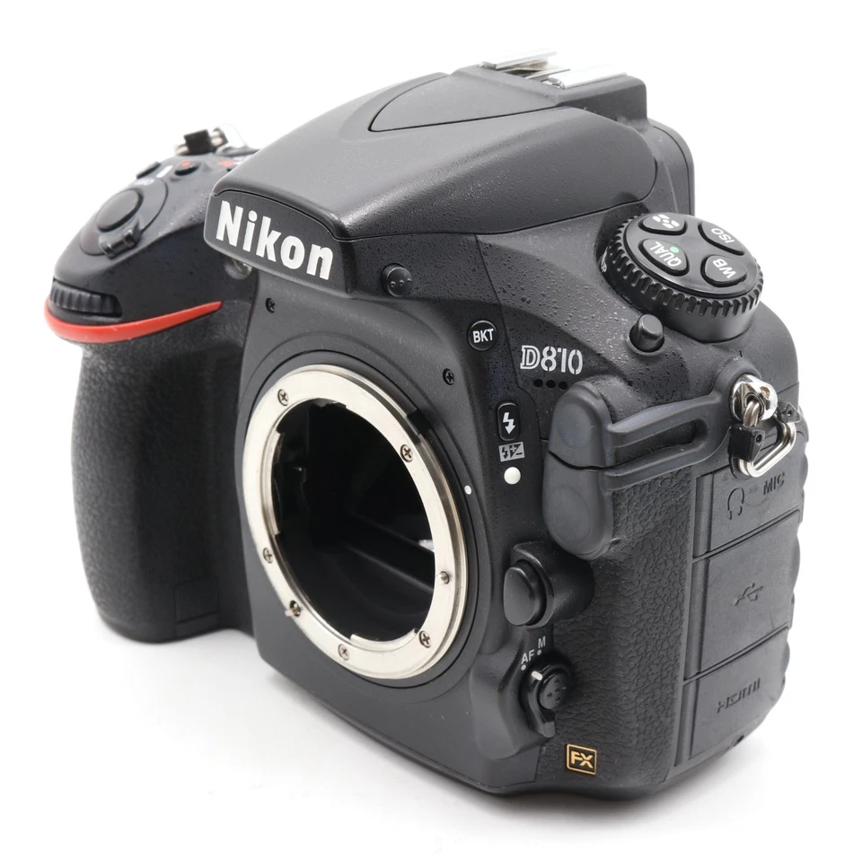 Nikon D810 37MP DSLR Camera Body[Near Mint / Shutter Count 28,287] - Image 3 of 4