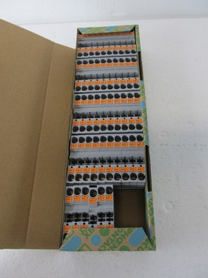46PCS Phoenix Contact PT 6 Terminal Blocks 3211813 New in Open Box