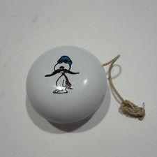 Snoopy Red Baron Peanuts Yo-Yo United Feature Syndicate 1960s - Vintage