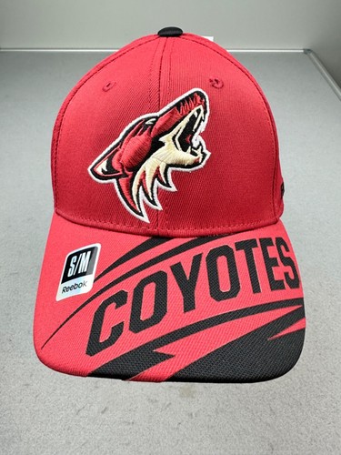 Reebok NHL Phoenix Coyotes Face Off Left Wing Flex Hat S/M
