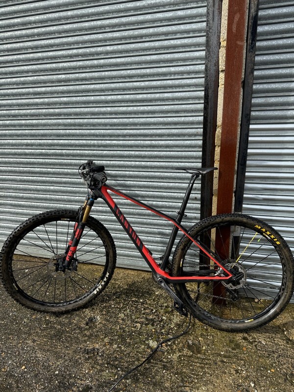 mountain bike Canyon Exceed CF SLX 9.9 SL