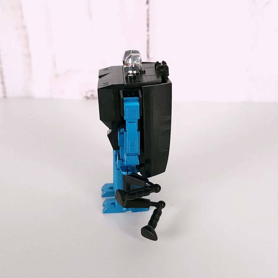 Convertors Insectors: vintage Creeper cockroach Incomplete - For Parts - Image 4 of 4