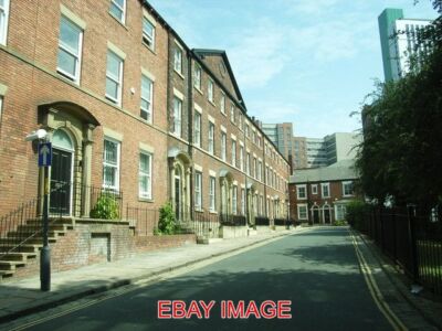 PHOTO  LEEDS QUEEN SQUARE (NORTH WEST SIDE) THESE ARE THE EARLIEST OF THE HOUSES