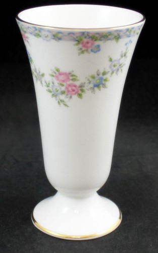 Coalport Trellis Rose 5 Inch Height Vase 9236