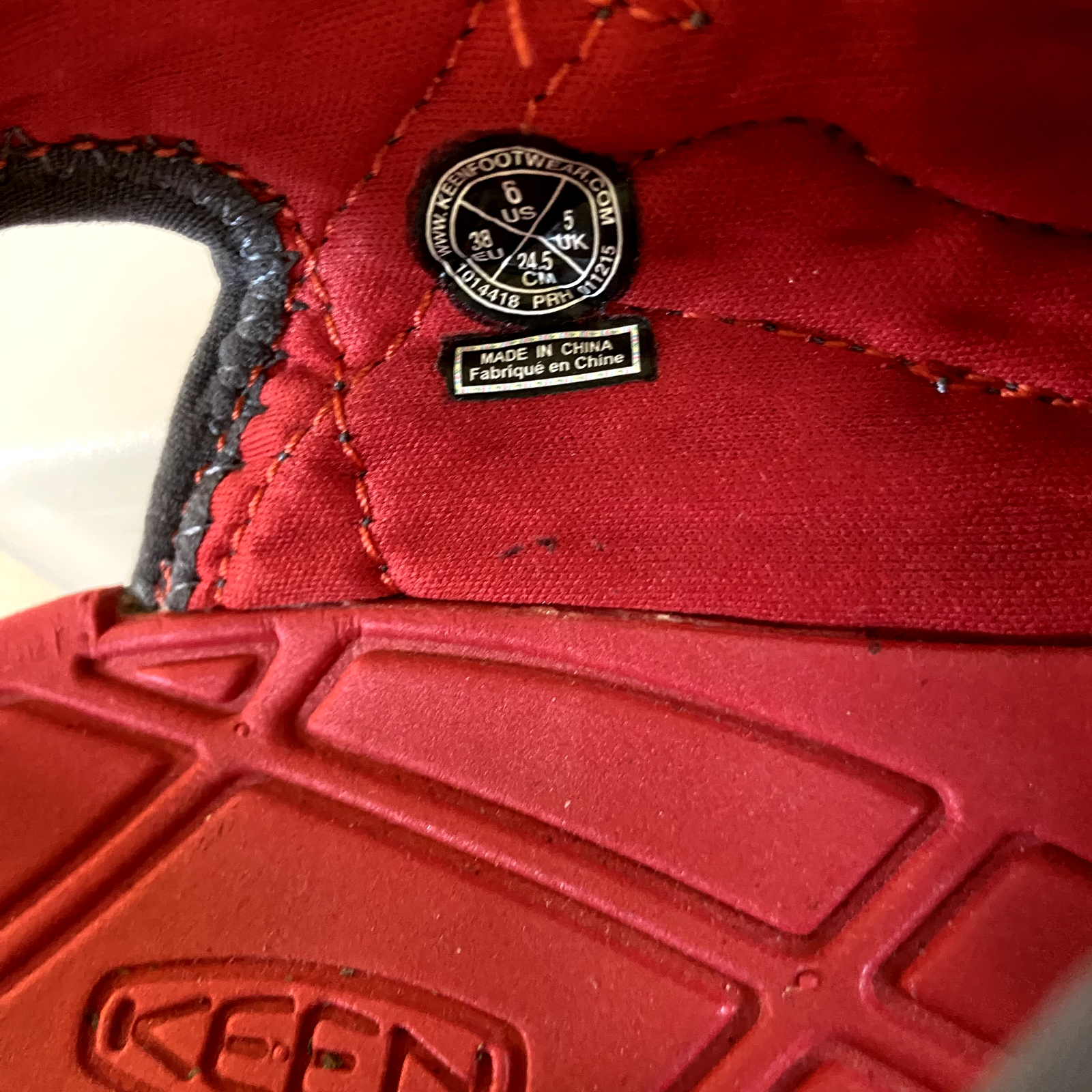 Sandali da uomo rossi grigi KEEN Rock Iguana taglia 6 clip impermeabili