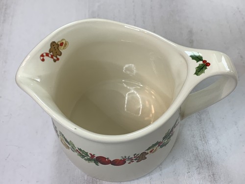 Pfaltzgraff Christmas Sugar Plum Pitcher Creamer & Gravy Boat Holiday Retired - Picture 3 of 12
