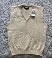 Vintage Wool Sweater Vest. With Original Tags. Large. Jantzen of Portland.