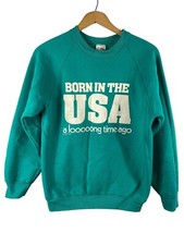 Born in the USA Sweatshirt Size M Crewneck Fruit of the Loom 80s 90s Vintage