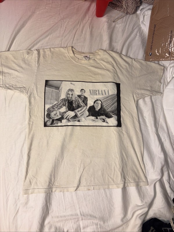 Vintage 1996 Nirvana Band Photo T Shirt Sz Large Grunge Music