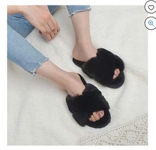 TOMS Womens Susie Black Faux Fur Vegan Slippers New in Box Size 9 Comfortable