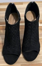 Christian Siriano For Payless Women’s Black Faux Suede Eyelet Upper Size 9