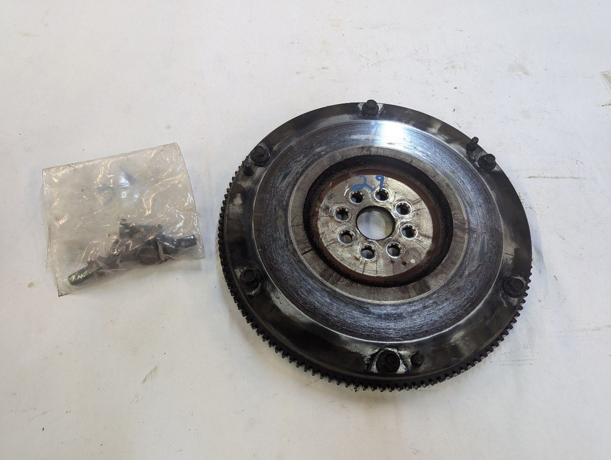 Manual Transmission Flywheel w/ Bolts | Fits 1991-1997 Saturn S